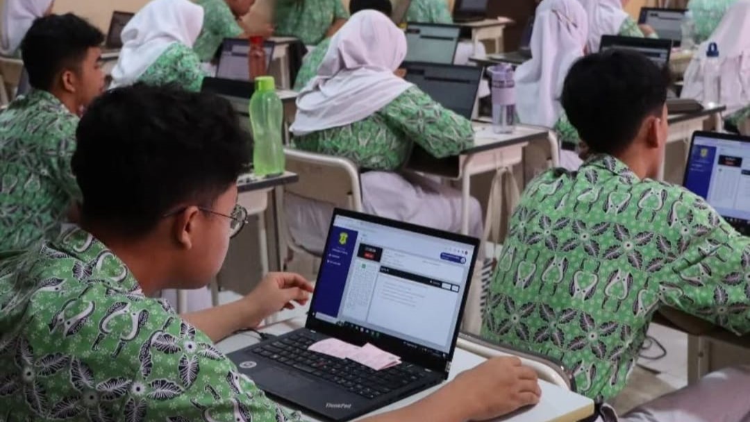 Anda Seorang Guru Atau Content Creator ?