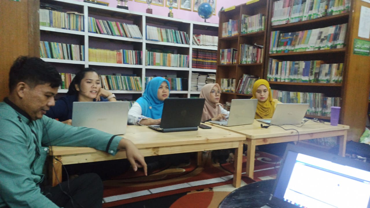 Temukan Kesuksesan Bersama Kami PlazaEdu.